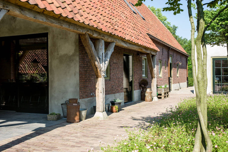 Lichtontwerp in nieuwe boerderij-Hannie Verhoeven Lichtadvies-Woonkamer-Lichtontwerp nieuwbouw boerderij-OBLY