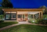 Luxe houten tuinhuis met zwembad-TIM Exclusive Gardens-tuin-OBLY