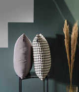 Luxe sierkussens voor buiten-Hartman-buitenkussens,decoratieve kussens,kleurrijke kussens,luxe sierkussens,outdoor accessoires,terras styling,Tuin,tuinkussens design-Luxe Hartman sierkussens voor buiten -OBLY