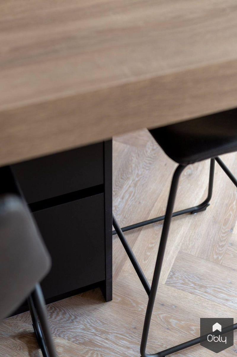 Luxe zwarte keuken met TV-Keukenstudio Stormink-alle,Keuken-OBLY