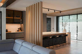 Maatwerk keuken warme scandinavische stijl-Elke Speck interieurontwerp-eiken keuken details,Houten details,Interieur,keuken,Keukeneiland,keukeneiland op maat,lattenwand keuken,lichte woonkeuken,maatwerk keukenontwerp,marmeren keukenblad,minimalistische keukenstijl,warme Scandinavische keuken-Maatwerk keuken warme Scandinavische stijl-OBLY