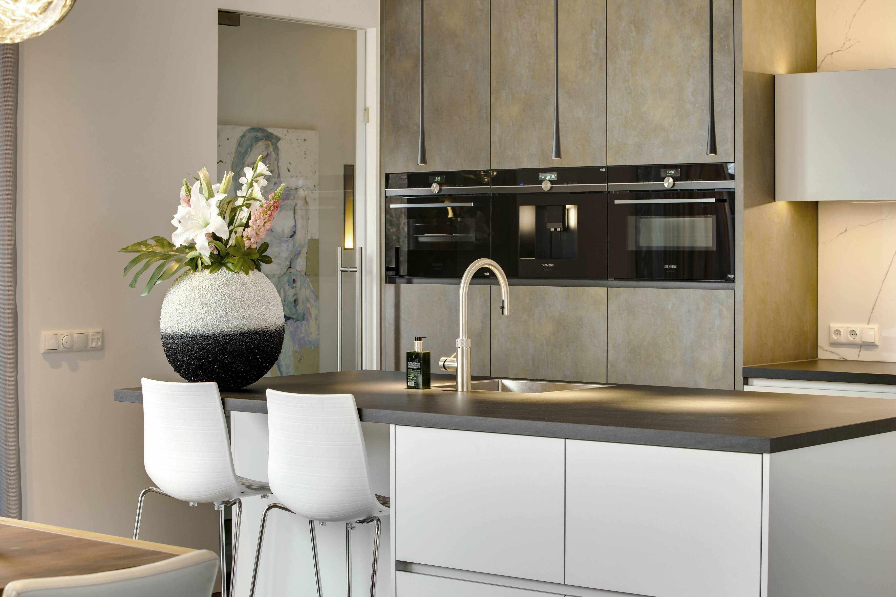 Maatwerk meubels nieuwbouw woning-Paul Theuws Interieur-keuken-Maatwerk meubels moderne nieuwbouw woning-OBLY