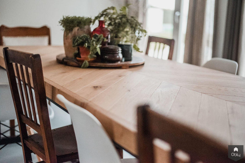 Massief eiken Hongaarse punt in tafel met handgemaakt stalen frame-Pelle Interieurbouw-alle,Eetkamer-OBLY