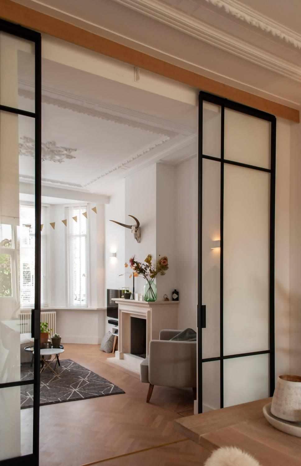 Metamorfose herenhuis Scandinavisch interieur-Christel Smeets architect bna-exterieur herenhuis renovatie,interieur lichte houten vloer,keuken scandinavisch design vloer,Woonkamer,woonkamer moderne houten vloer,woonkamer scandinavisch interieur vloer-Metamorfose herenhuis Scandinavisch interieur-OBLY