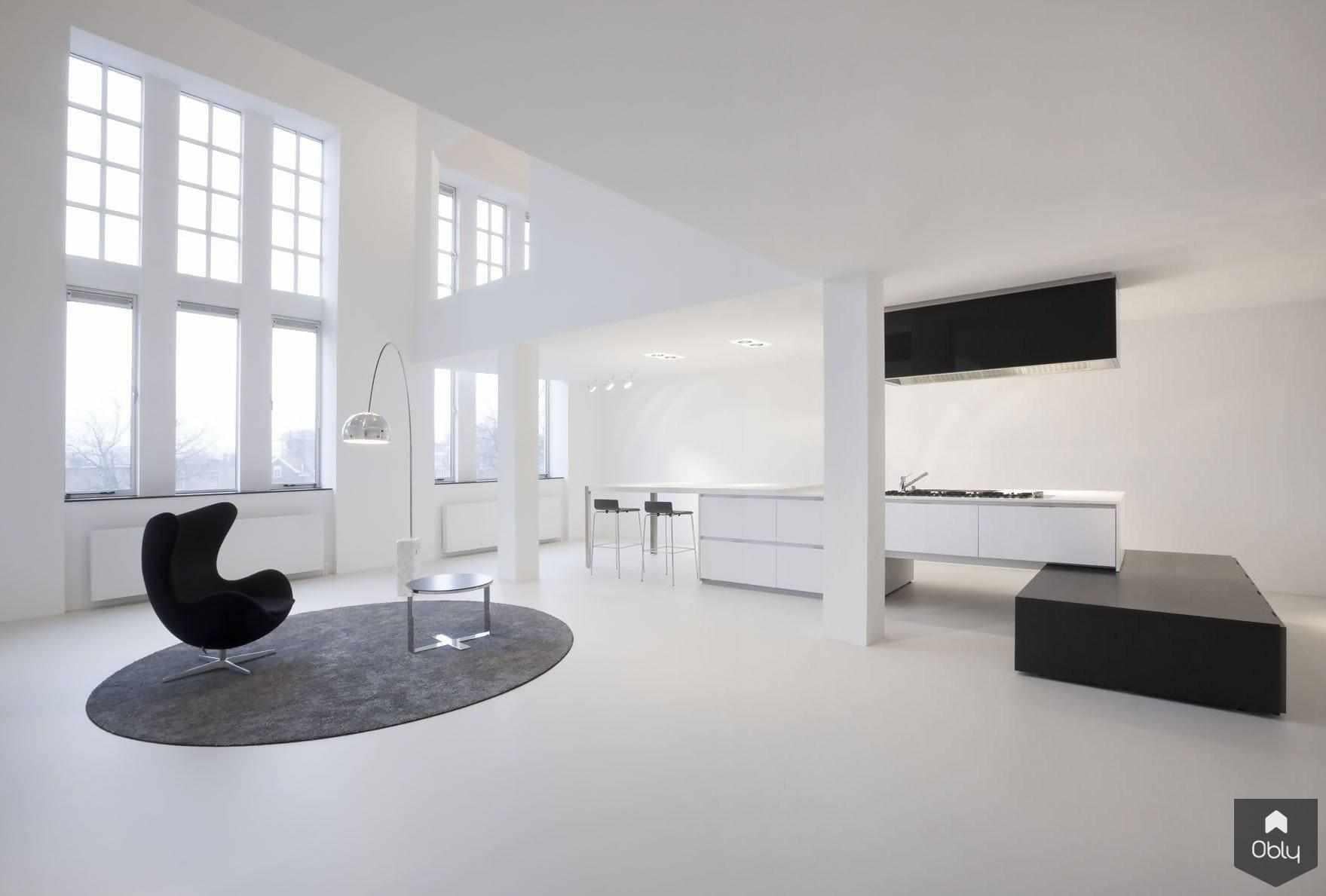 Minimalistisch interieur in moderne loft-Van Waay & Soetekouw-alle,design meubels woonkamer,exclusieve loft inrichting,luxe open leefruimte,minimalistisch loft interieur,moderne loft Delft,moderne minimalistische woning,ruimtelijk interieur ontwerp,strak wit interieur,Woonkamer-Minimalistisch interieur in moderne loft | OBLY.com-OBLY