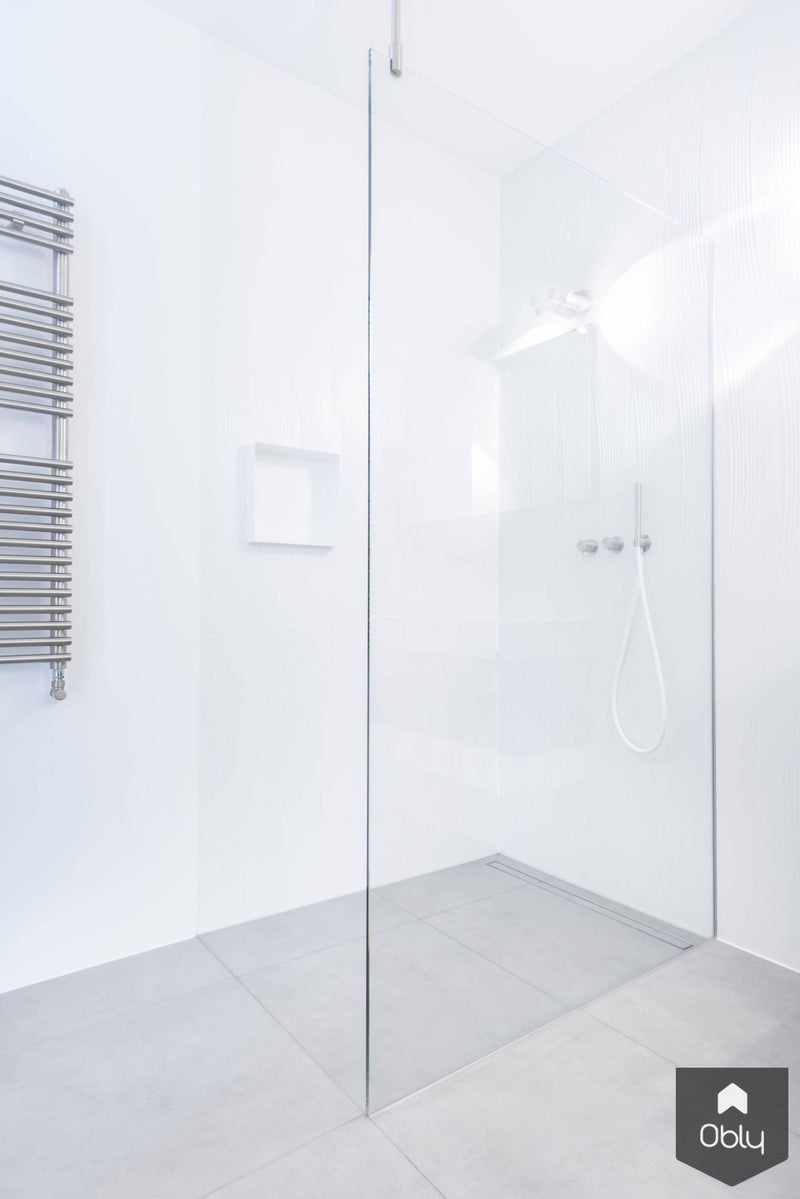 Minimalistische witte badkamer-Fors design badkamers-alle,Badkamer-Minimalistische witte badkamer | OBLY.com-OBLY