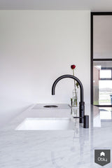Modern interieur met marmer en eiken-Robert Tediek Keukens & Interieur-alle,Keuken-OBLY