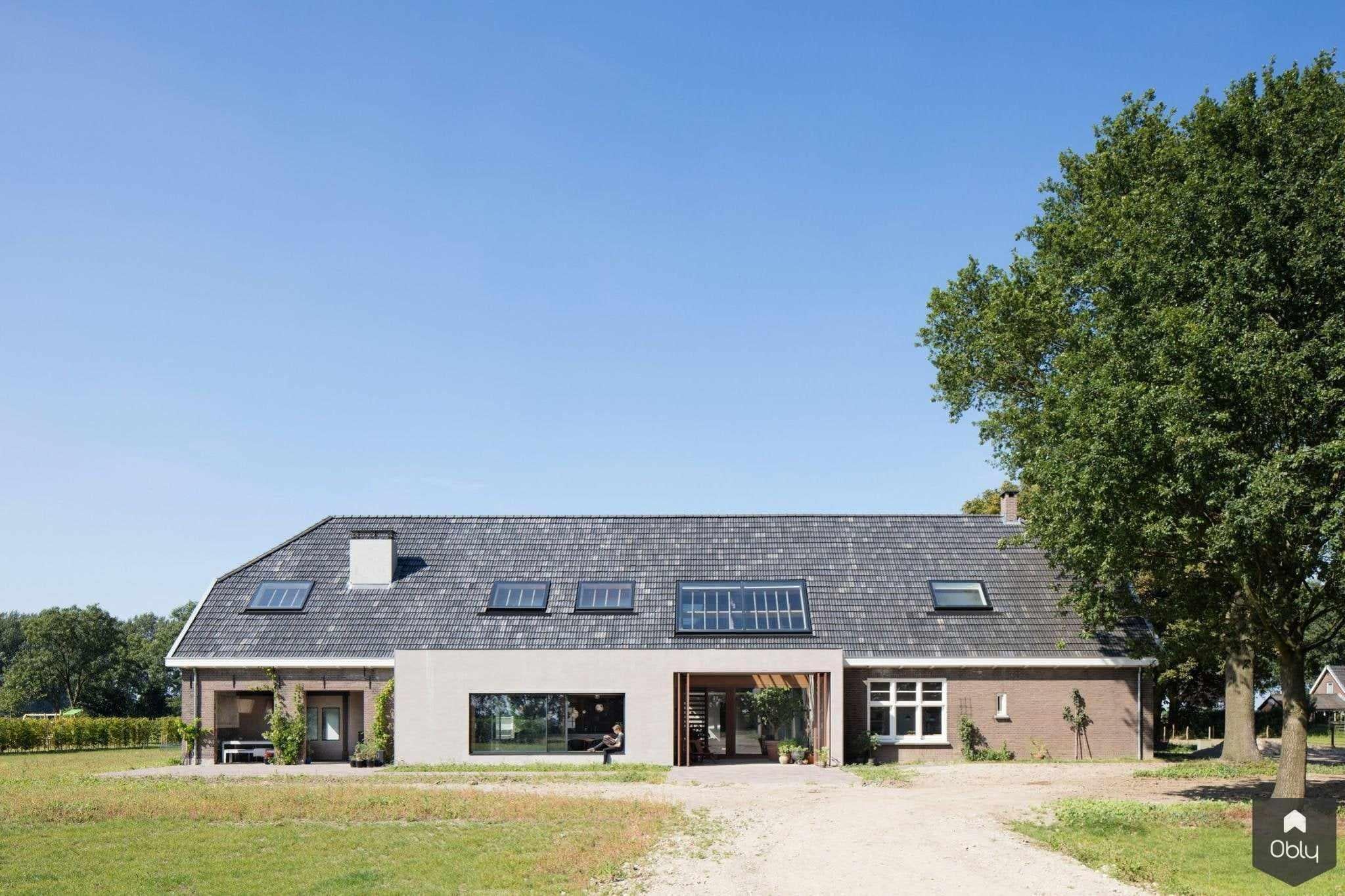 Moderne aanbouw boerderij-KELLER minimal windows® by Kumasol-Aanbouw,aanbouw boerderij,alle,daglicht woning,glazen pui boerderij,grote raampartijen,landelijke woning modern,minimalistische architectuur,moderne boerderij renovatie,open woonruimte,renovatie boerderij modern-OBLY