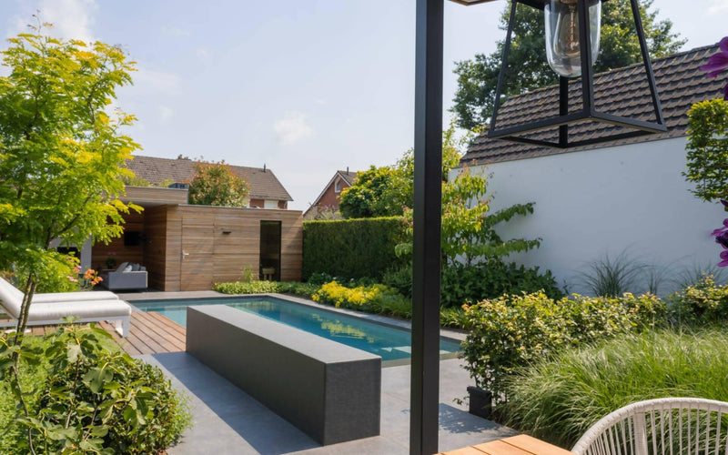 Moderne tuin met zwembad poolhouse en sauna-Stoop Tuinen-modern,Tuin-Moderne tuin met poolhouse-OBLY