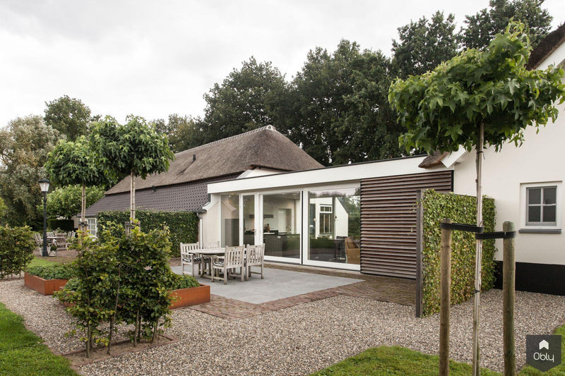Moderne verbinding boerderij en schuur-Bob Romijnders Architectuur - Interieur-Aanbouw,alle-OBLY