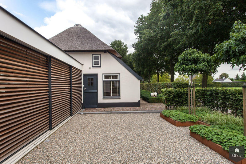 Moderne verbinding boerderij en schuur-Bob Romijnders Architectuur - Interieur-Aanbouw,alle-OBLY