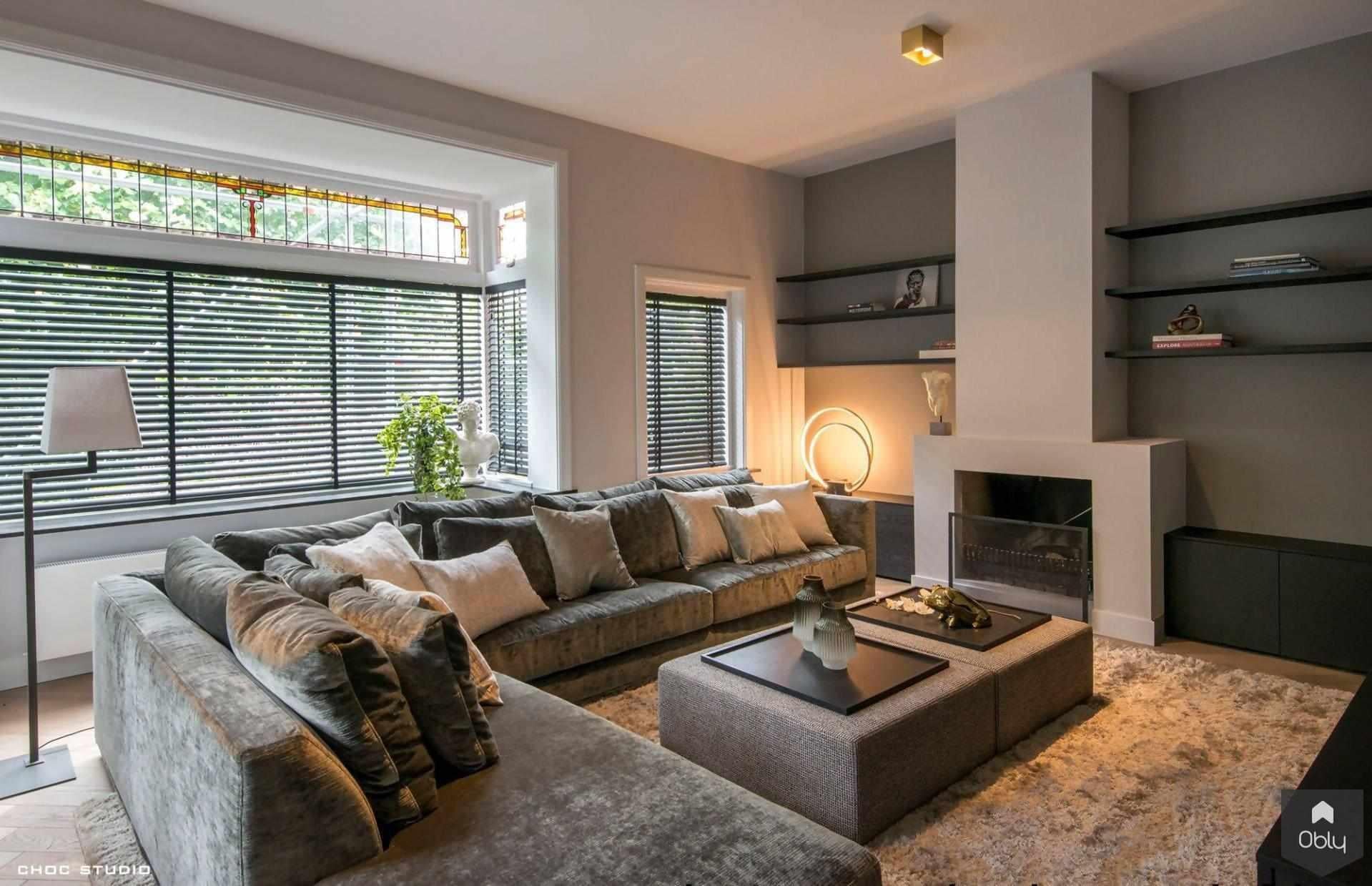 Moderne verbouwing klassieke villa-Choc Studio-alle,Keuken,klassieke villa renovatie,luxe villa interieur,moderne villa renovatie,villa interieur,villa modern klassiek,villa verbouwing,Woonkamer-Moderne verbouwing klassieke villa | OBLY.com-OBLY