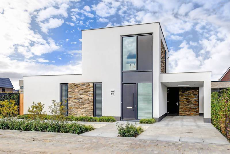 Moderne villa met wit stucwerk en natuursteen-OBLY-Badkamer,Exterieur Vrijstaand,Slaapkamer,Woonkamer-Moderne villa wit stucwerk en natuursteen-OBLY