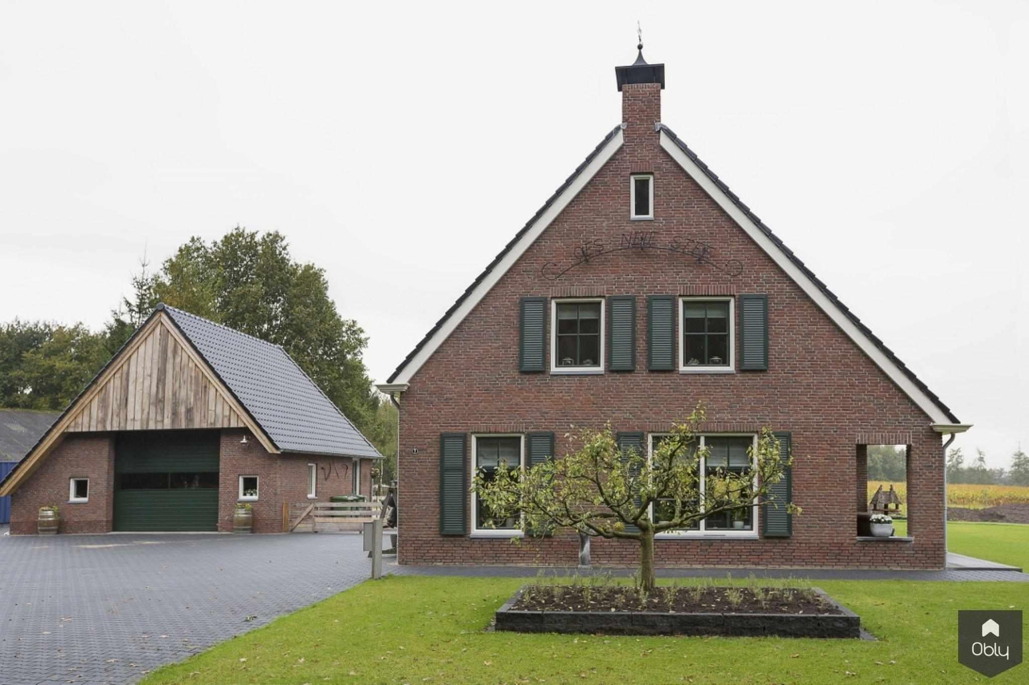 Moderne woning met eiken gebinten-Robuust Eiken-alle,duurzaam bouwen,eiken gebinten,Exterieur vrijstaand,houtconstructie woning,karakteristiek interieur,landelijke moderne stijl,moderne woning,robuust eiken-OBLY