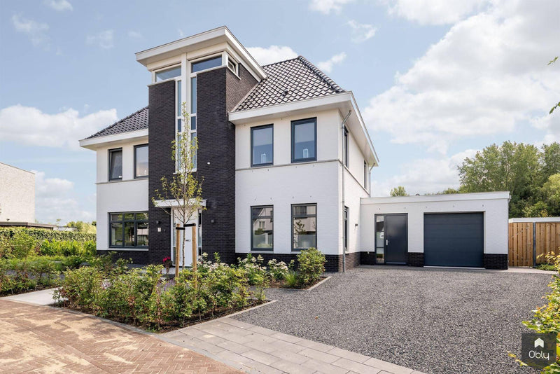 Moderne zwart wit villa-Verswijver Interieurconcepten-alle,Badkamer,Exterieur vrijstaand,Keuken,Tuinen,Vrijstaand,Woonkamer-Moderne zwart wit villa | OBLY.com-OBLY