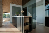 Mooi lijnenspel in villa-inrichting-Mint Interieur-woonkamer-OBLY