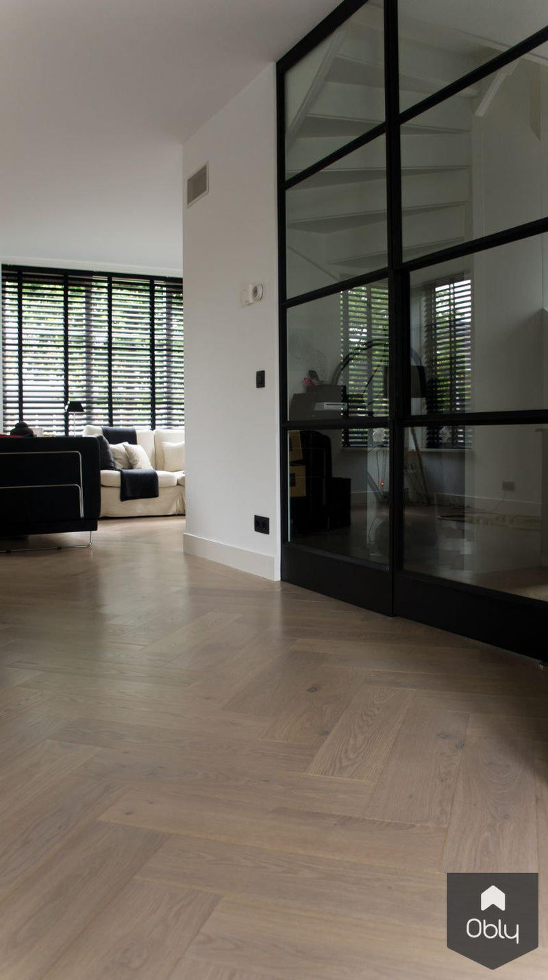 MoreFloors - Nieuwbouw woning voorzien van Eiken walvisgraat met band-MoreFloors-alle,Woonkamer-OBLY