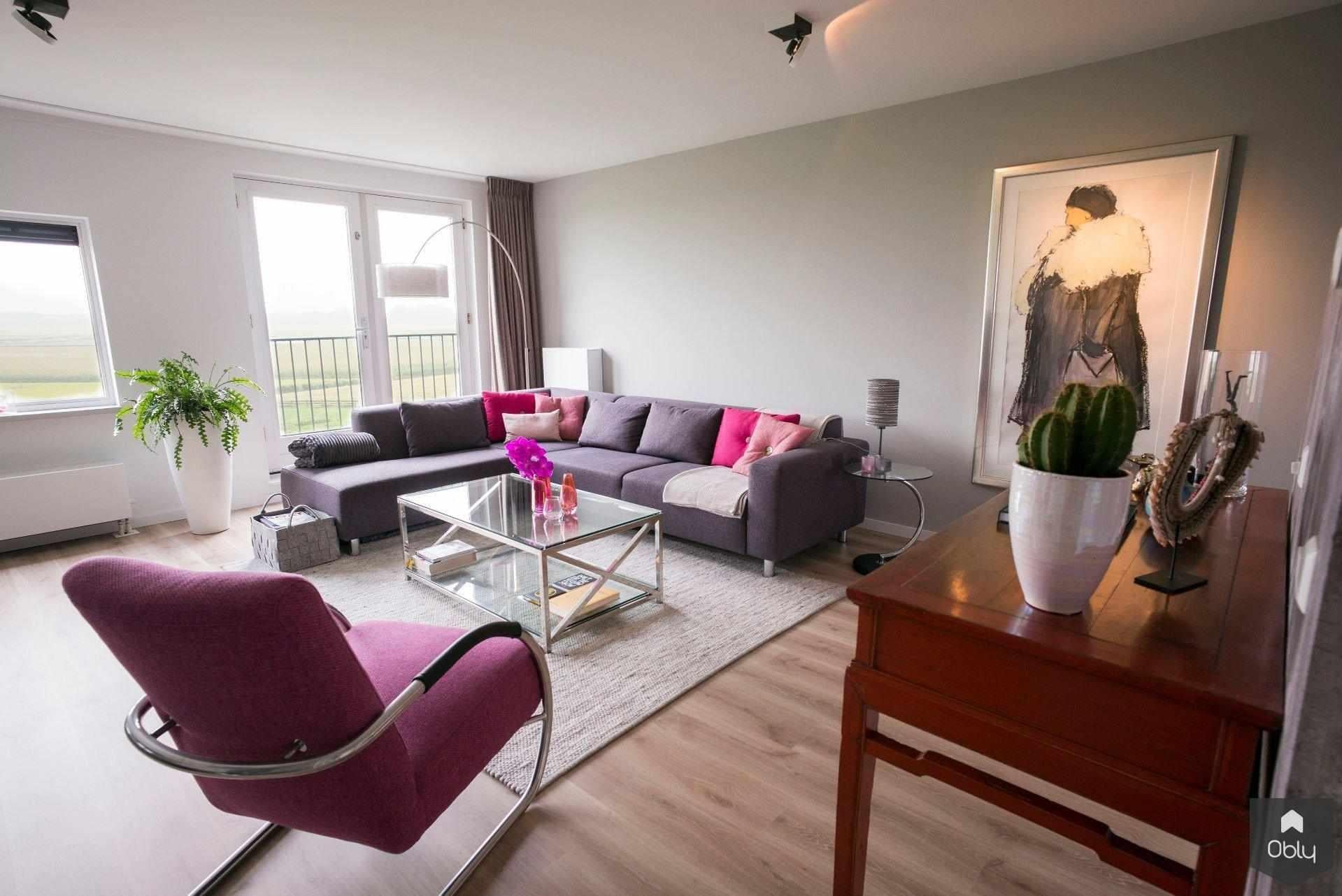 Renovatie Maisonnette-Interior Styling by Madeleine-alle,Interieurstyling,Kleurrijke accenten,Maisonette renovatie,Renovatie appartement,Woonkamer-OBLY