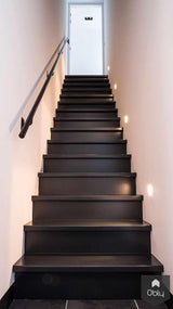 Renovatie bungalow met zwevende dakopbouw en maatwerk keuken-Van Os Architecten-Aanbouw,alle,dakopbouw,lichtinval,minimalistisch design,moderne renovatie,strakke lijnen,zwevend volume-Renovatie bungalow met zwevende dakopbouw | Van Os-OBLY