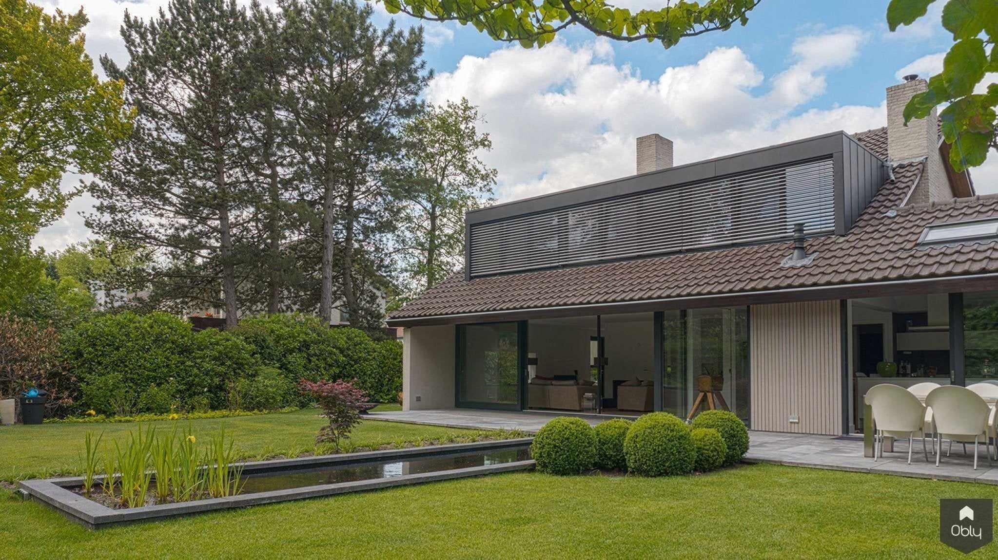 Renovatie en verbouwing villa in Ruitersbos-Van Os Architecten-alle,Exterieur,jaren 60 woning,open zichtlijnen,tuingericht wonen,villa renovatie,Woonkamer,woonkeuken-OBLY
