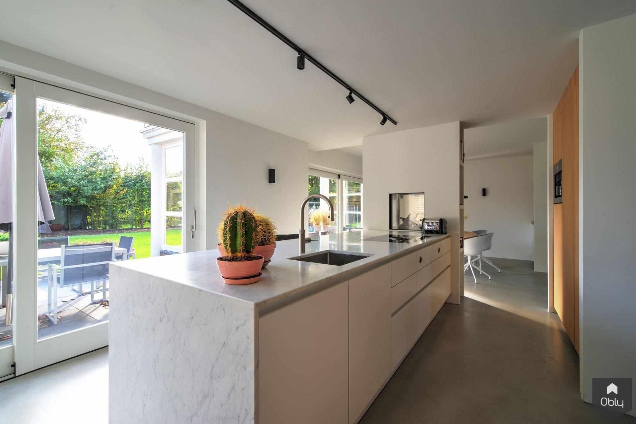 Renovatie jaren '60 huis-Dosis Keuken & Interieur-alle,design interieur,interieur renovatie,jaren 60 woning,Keuken,lichte keuken,maatwerk keuken,modern wonen,moderne leefkeuken,open woonruimte-OBLY