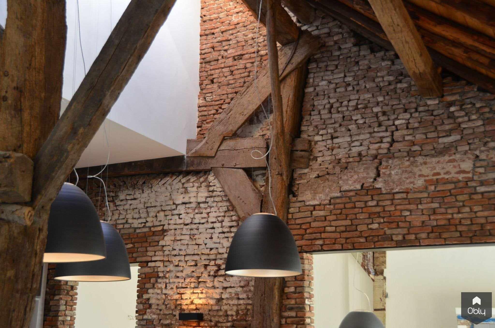 Restauratie rijksmonumentale boerderij - interieur-Architectenbureau Drijvers Oisterwijk B.V.-alle,bakstenen muur,historisch interieur,houten balken,Keuken,landelijke stijl,restauratie interieur,rijksmonumentale boerderij,Woonkamer-OBLY