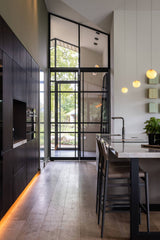 Robuuste boomstamtafel villa-PW Interiors-eetkamer,eettafel-OBLY
