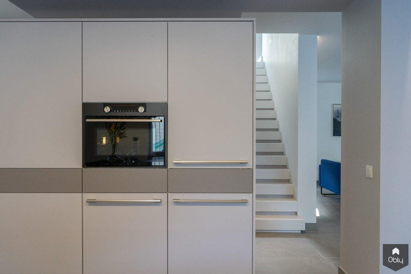 Ruimtelijke keuken met garderobe-Gebr. Smits-alle, Keuken-OBLY