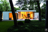 Schuifwand nieuwbouwwoning-Solarlux Nederland BV-Aanbouw,alle,aluminium schuifwand,binnen buiten verbinding,glazen schuifwand,grote glaspartijen,luxe woning,minimalistische woning,moderne architectuur,moderne villa,schuifpui naar tuin,veel daglicht interieur-OBLY