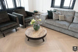 Serene visgraatvloer in nieuwbouwwoning-The Woodstore-alle,Woonkamer-OBLY