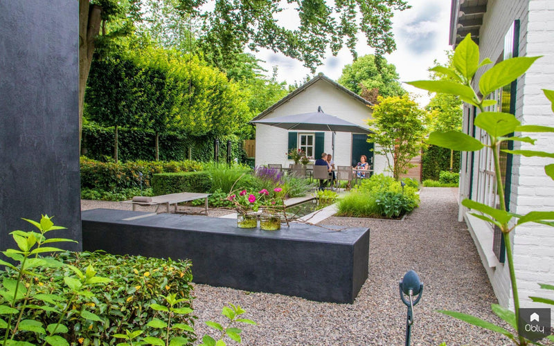 Sfeervolle moderne tuin met veranda-Stoop Tuinen-alle,Tuinen-OBLY