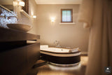 Slaapkamer ensuite met warme, luxe hotelsfeer-Wood Creations-alle,Slaapkamer-OBLY