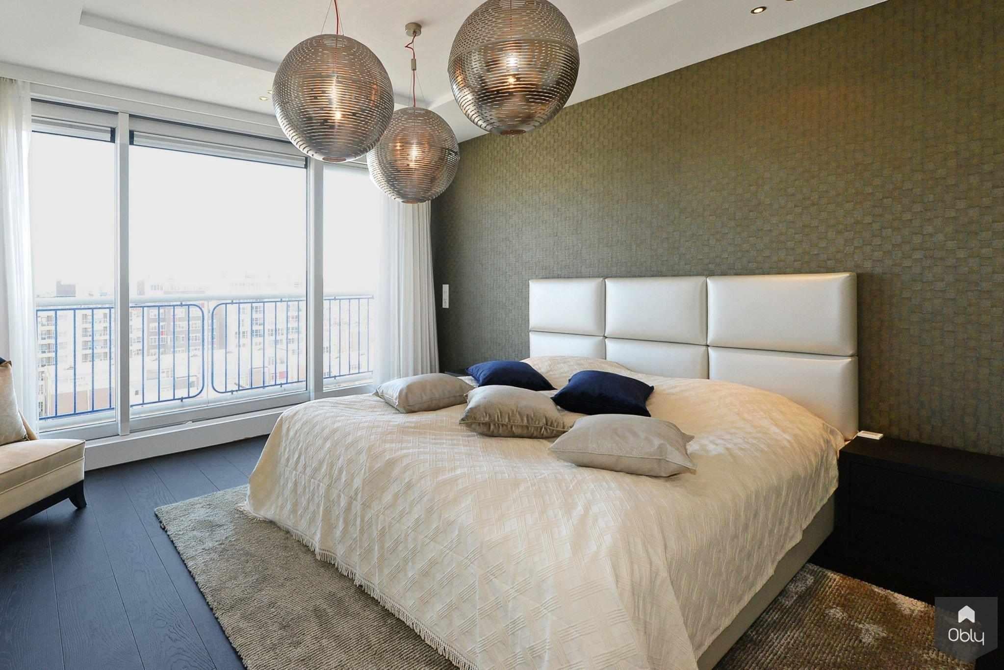 Slaapkamer met inloopkast-Linda Pol Interieurarchitect-alle,beachhouse interieur,luxe slaapkamer,maatwerk inloopkast,modern slaapkamer interieur,Projecten,slaapkamer met inloopkast,stijlvolle slaapkamer,warme slaapkamer inspiratie-OBLY