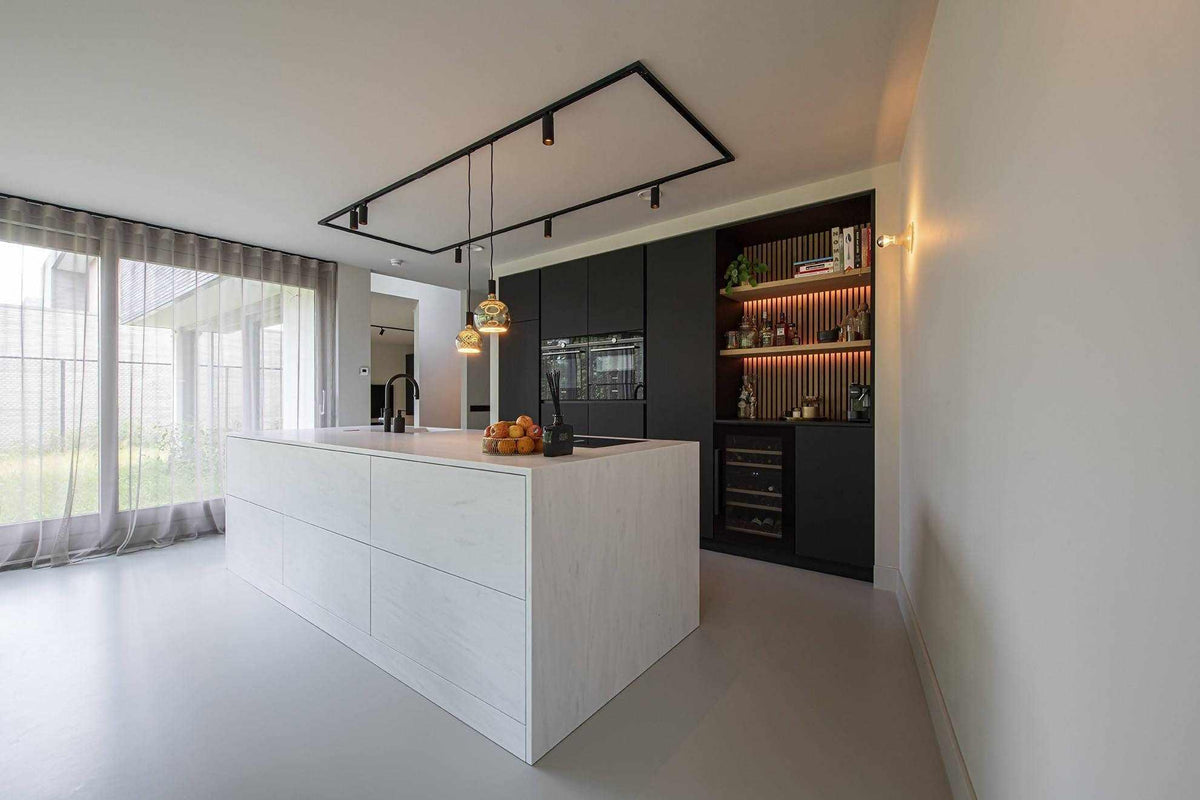 Solid surface kookeiland en meubelstuk-Ergoform-Keuken,Woonkamer-OBLY