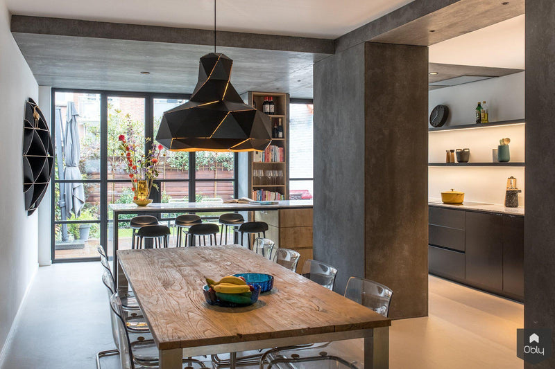 Stadse jaren ’50 hoekwoning met allure van moderne villa-StrandNL architectuur en interieur-alle,Woonkamer-OBLY