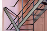 Stalen design trap monument-Frank Penders-architectonische trap,design trapconstructie,industriële interieurarchitectuur,moderne woningrenovatie,sculpturale trap,stalen designtrap,stalen maatwerktrap,woonkamer-Stalen design trap in monumentale woning -OBLY