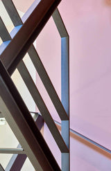 Stalen design trap monument-Frank Penders-architectonische trap,design trapconstructie,industriële interieurarchitectuur,moderne woningrenovatie,sculpturale trap,stalen designtrap,stalen maatwerktrap,woonkamer-Stalen design trap in monumentale woning -OBLY