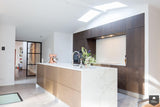 Stijlvolle leefkeuken met koperkleurig eiland-Keukenstudio Stormink-alle,Keuken-OBLY