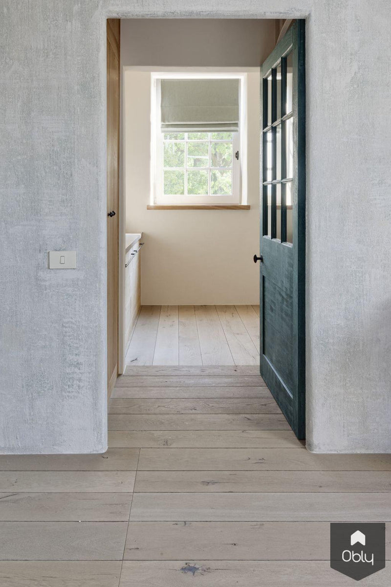 Stoere eiken plankenvloer in prachtige B&B-NOBEL Flooring-alle,Badkamer-OBLY