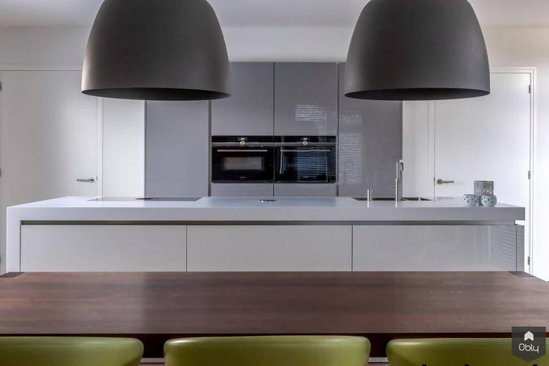 Strak Corian werkblad met verlijmde stollenwand-Cora Techniek-alle,Keuken-Strak Corian werkblad met verlijmde stollenwand | OBLY.com-OBLY