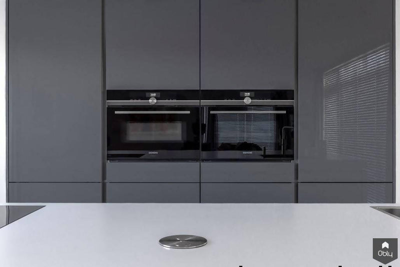 Strak Corian werkblad met verlijmde stollenwand-Cora Techniek-alle,Keuken-Strak Corian werkblad met verlijmde stollenwand | OBLY.com-OBLY