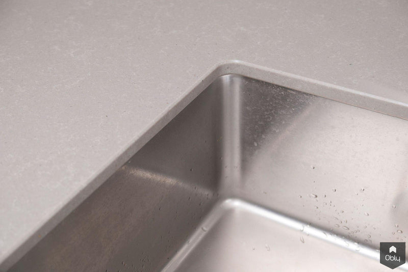 Strakke maatwerk keuken in zwart MDF en eiken wit-Zijlmans Maatwerk-alle,Keuken-OBLY
