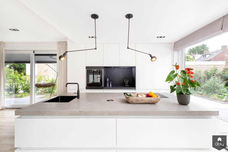 Strakke woning met kleurrijke kunst-Verswijver Interieurconcepten-alle,Keuken,Woonkamer-Strakke woning met kleurrijke kunst | OBLY.com-OBLY