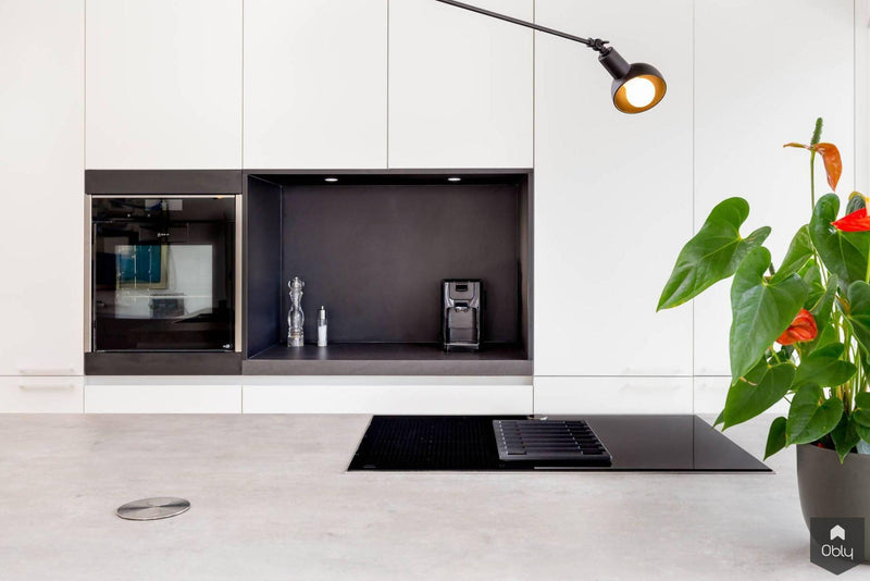 Strakke woning met kleurrijke kunst-Verswijver Interieurconcepten-alle,Keuken,Woonkamer-Strakke woning met kleurrijke kunst | OBLY.com-OBLY