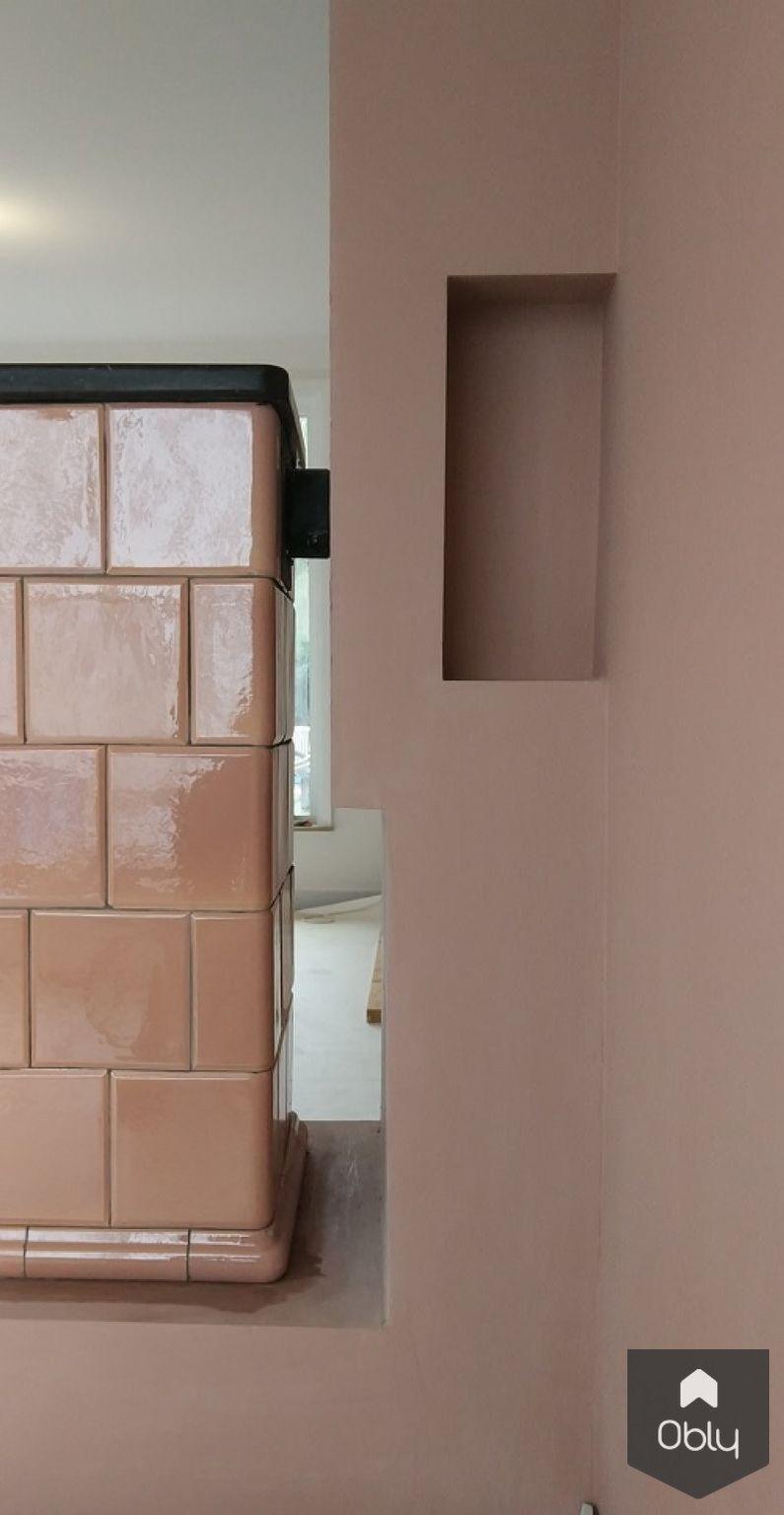 Tegelkachel in woonkamer met leemverf-Gloed Tegelkachels-alle,Woonkamer-OBLY