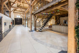 Tegelvloer exclusief verbouwde boerderij-Van den Heuvel & Van Duuren-Vloeren-Tegelvloer exclusief verbouwde boerderij-OBLY