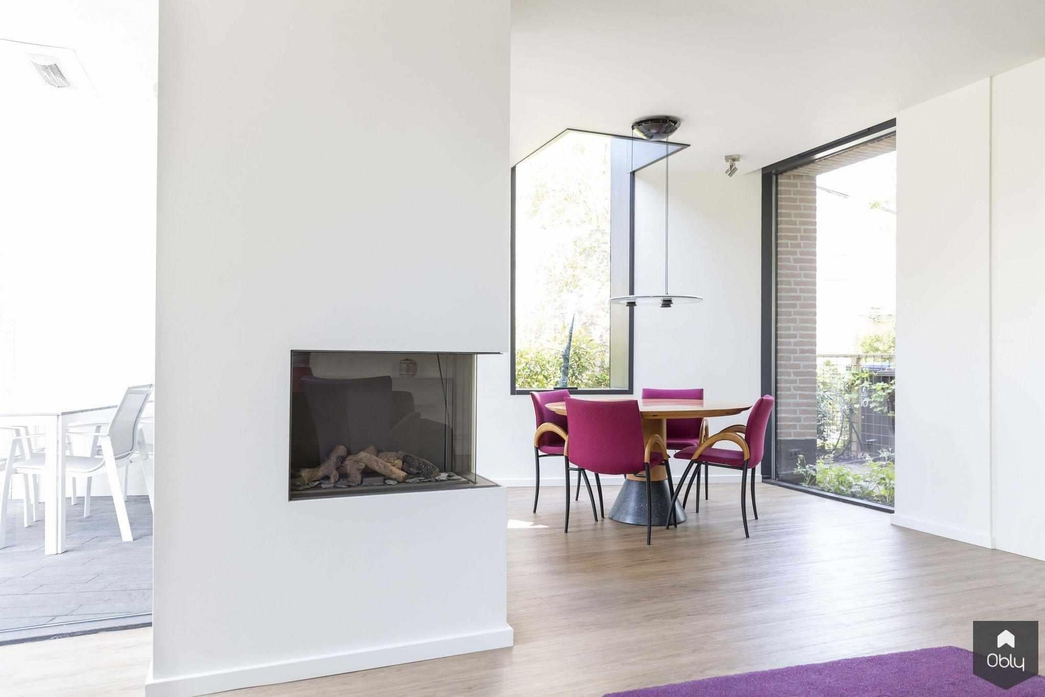 Uitbouw hoekwoning-Kraal architecten-Aanbouw,alle,grote glaspartij,hoekwoning,Keuken,moderne aanbouw,tuinverbinding,uitbouw-OBLY