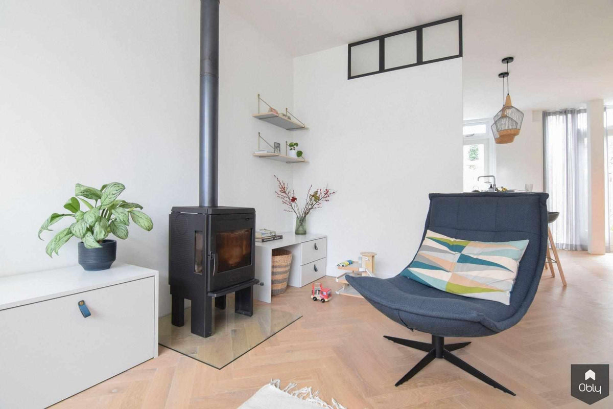 Verbouwing jaren '60 huis tot Scandinavische woning-Studio Lieke Sanders-alle,jaren 60 woning,licht interieur,minimalistisch design,natuurlijke materialen,open keuken,Woonkamer,woonkeuken-OBLY