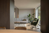 Verbouwing met zichtlijnen-Elke Speck interieurontwerp-donkere houttinten,kamer ensuite meubels,luxe woonkamerinrichting,maatwerk interieurdesign,maatwerk tv meubel,moderne woningverbouwing,open leefruimte,stijlvolle woonarchitectuur,verbouwing met zichtlijnen,Woonkamer-Verbouwing met zichtlijnen-OBLY