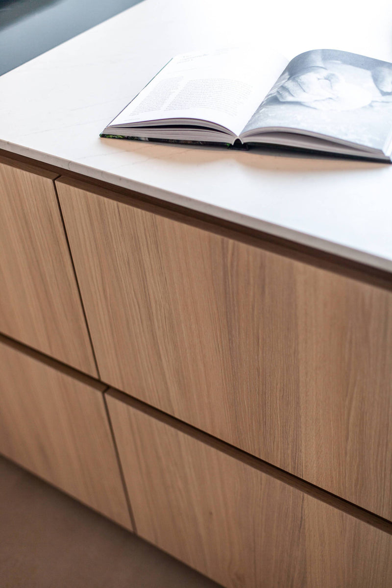 Verbouwing woning jaren 70-Bob Romijnders Architectuur - Interieur-Woonkamer-Omgebouwde jaren 70-woning-OBLY